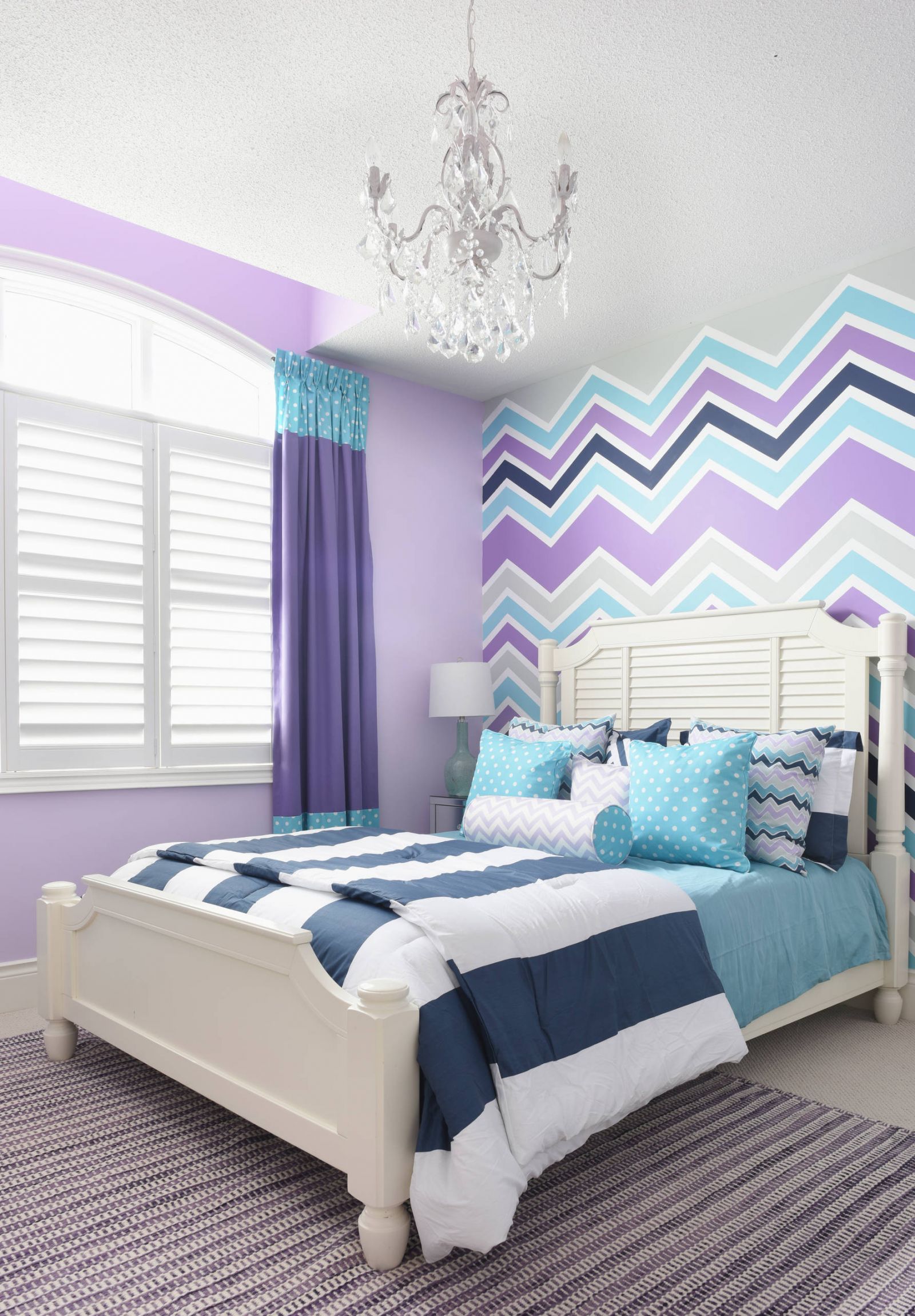 mẫu phòng ngủ màu tím và xanh ngọc