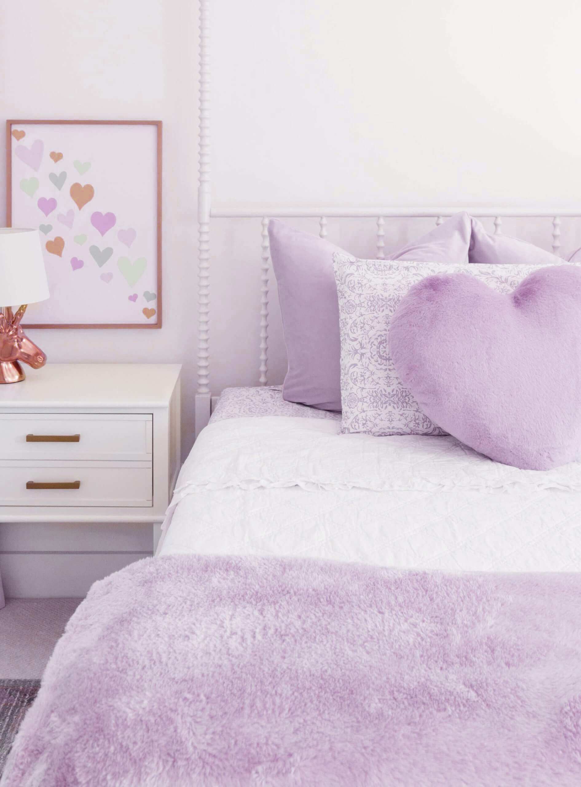 Mẫu phòng ngủ màu tím cho bạn gái ngọt ngào
