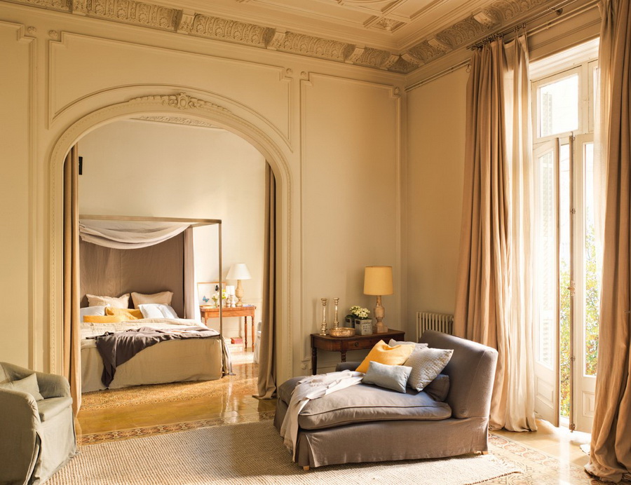 Một mẫu phòng ngủ Tân cổ điển sơn màu vàng kem cực thanh lịch