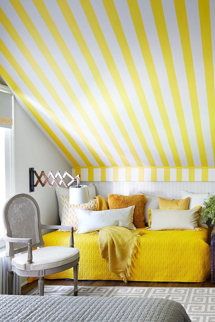 mẫu phòng ngủ sơn trần màu vàng