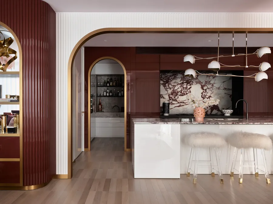 Mẫu quầy bar ngăn bếp và phòng khách phong cách Art Deco gam màu mận độc đáo